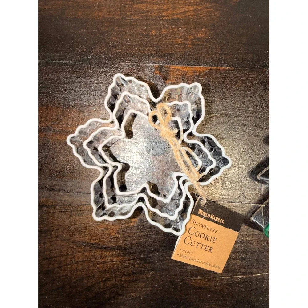 NEW 6 PC World Market Snowflake Christmas Tree Stainless steal Cookie Cutter‎